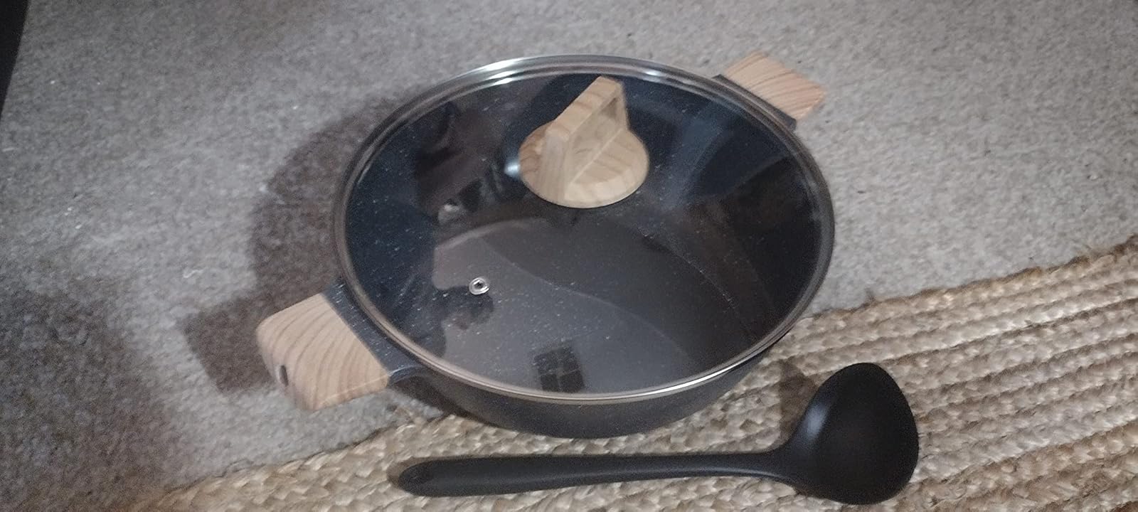 Review of Dezin 5-QT Double-flavor Shabu Shabu Pot with Divider, Dual Sided Nonstick Hot Pot, 12 Inch Divided Stockpot for Cooking, Hotpot for Induction Cooktop, Gas Stove & Hot Burner, Soup Ladle Included by NiceShine Customer