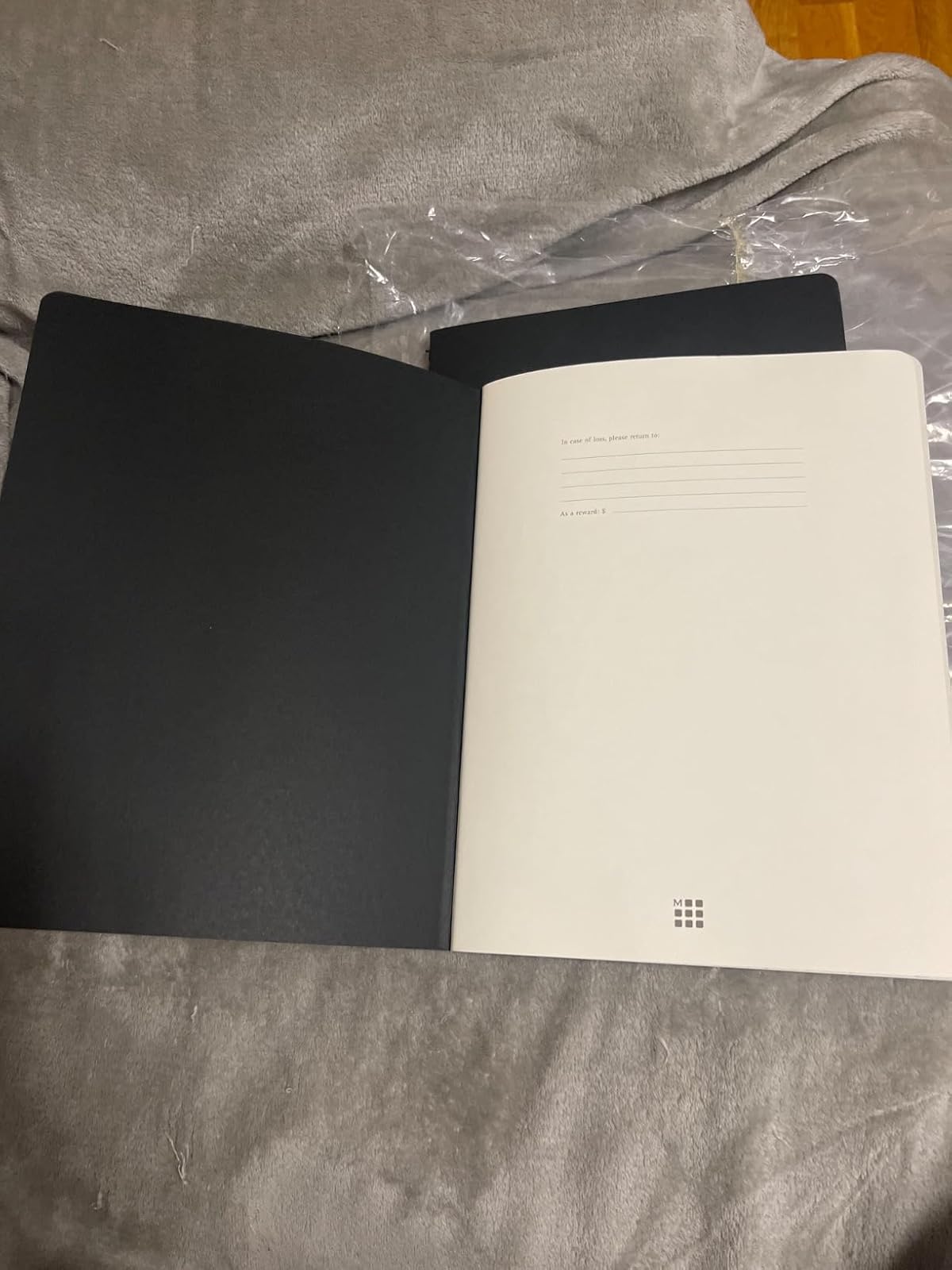 Review of Moleskine Smart Writing Set Smart Notebook & New Smart Pen (2022) - Store Handwritten Notes Digitally, with Connected Notebook Notes App (Only Compatible Smart Notebooks) by Moisés Prates