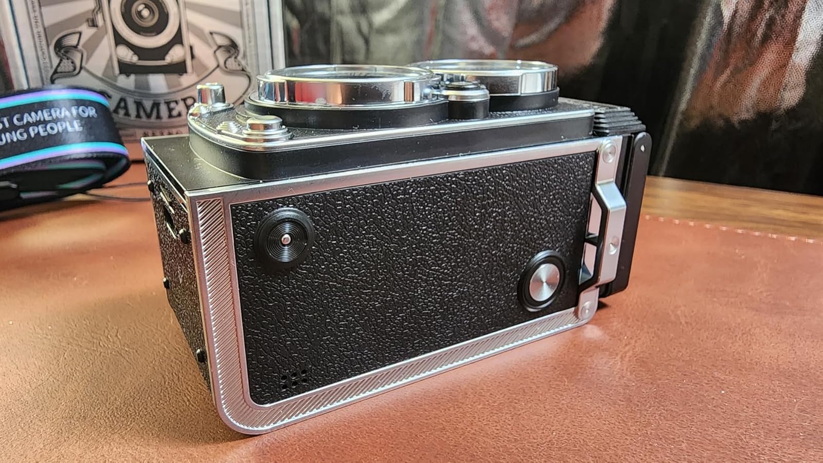 Review of Retro HD Twin-Lens Reflex Portable Mini Camera by Alex